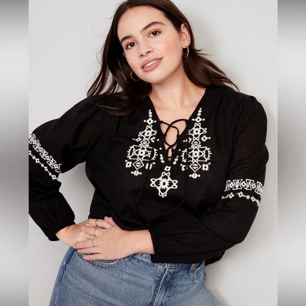 Old Navy Embroidered Lace Up Poet Blouse in Black Jack
